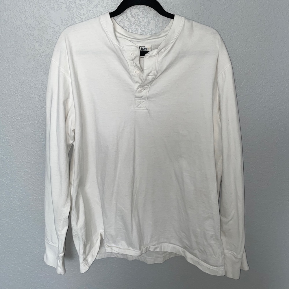 Old Navy long sleeve shirt